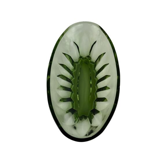 Vintage Green Pressed Glass Oval Serving or Candy Dish, Mid Century Avocado - Picture 7 of 16
